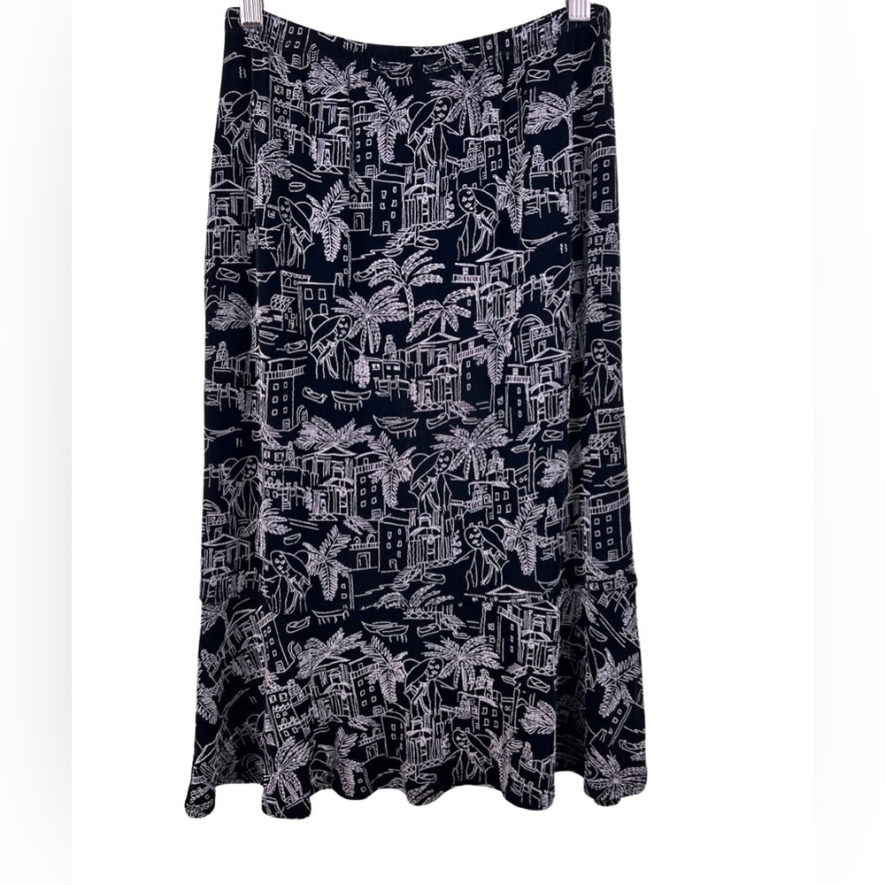 Chico Travlers women’s skirt size 0 Black Tropical